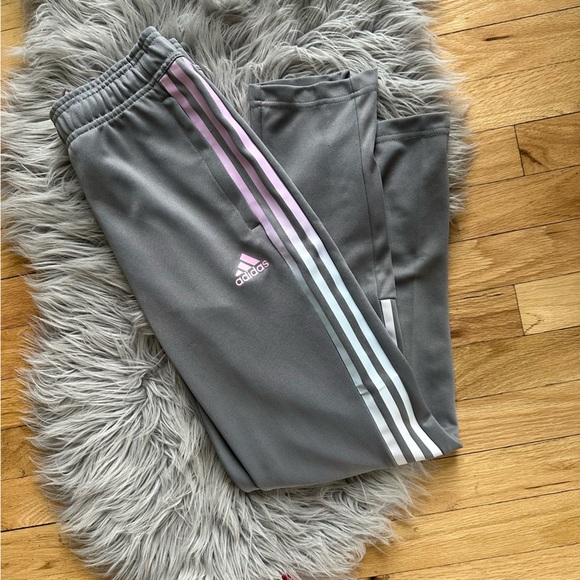 adidas Orginals Tricot Jogger Pants size 10-12 - Picture 1 of 16